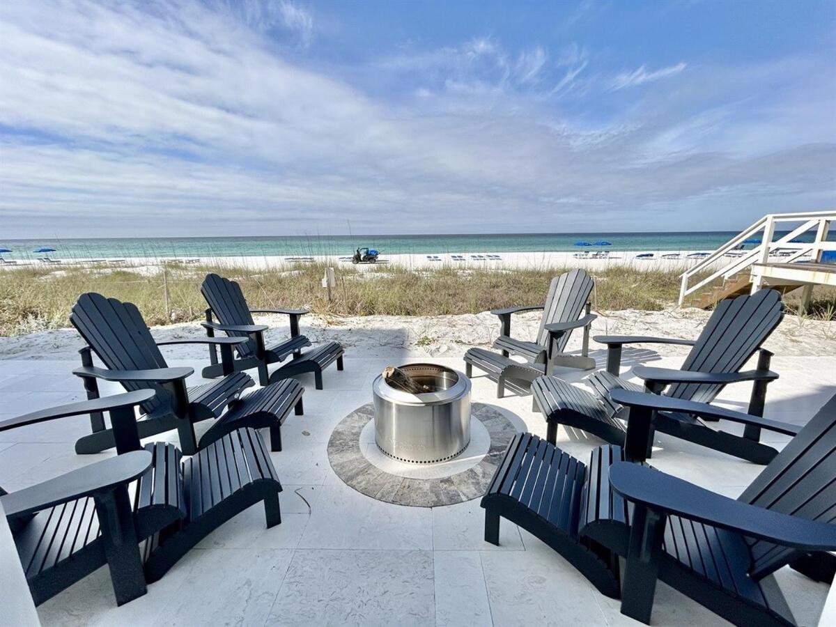330 Beachside Premium Gulf Front Service Now Included Holiday home