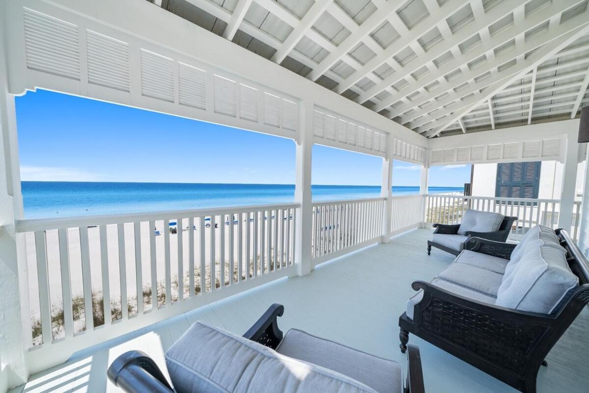 Holiday home 330 Beachside Premium Gulf Front Service Now Included